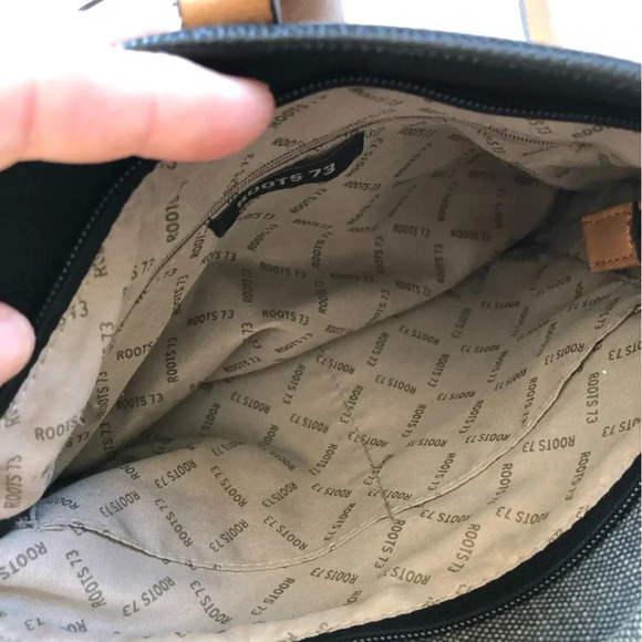 Roots Crossbody Purse - Picture 5 of 14